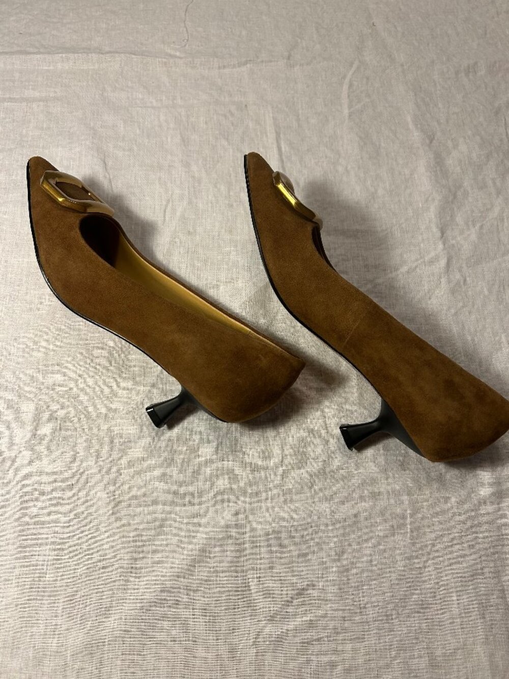 NEW Nine West Women's Propper Kitten Heel Pump w/ buckle, Cognac, Size 7 B - Picture 3 of 5